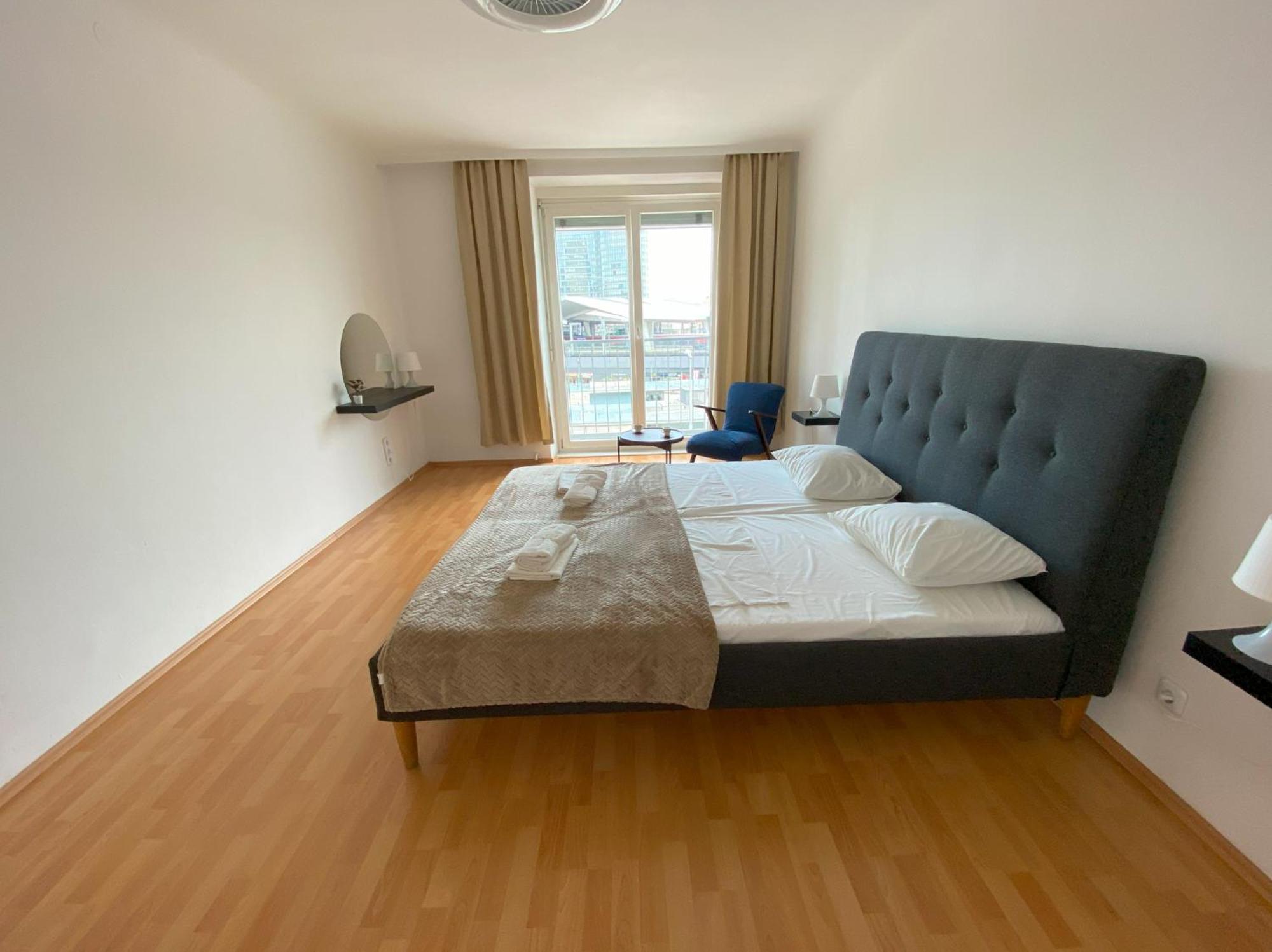 Anzotika Central Apartment, فيينا المظهر الخارجي الصورة